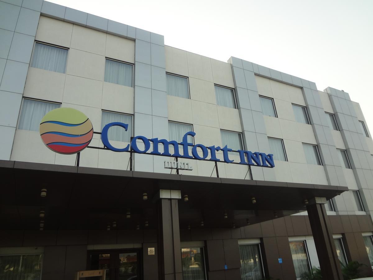 Comfort Inn Donil Vadodara Esterno foto